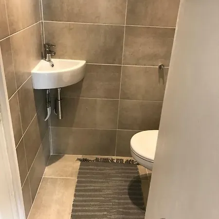 Palais Flora *